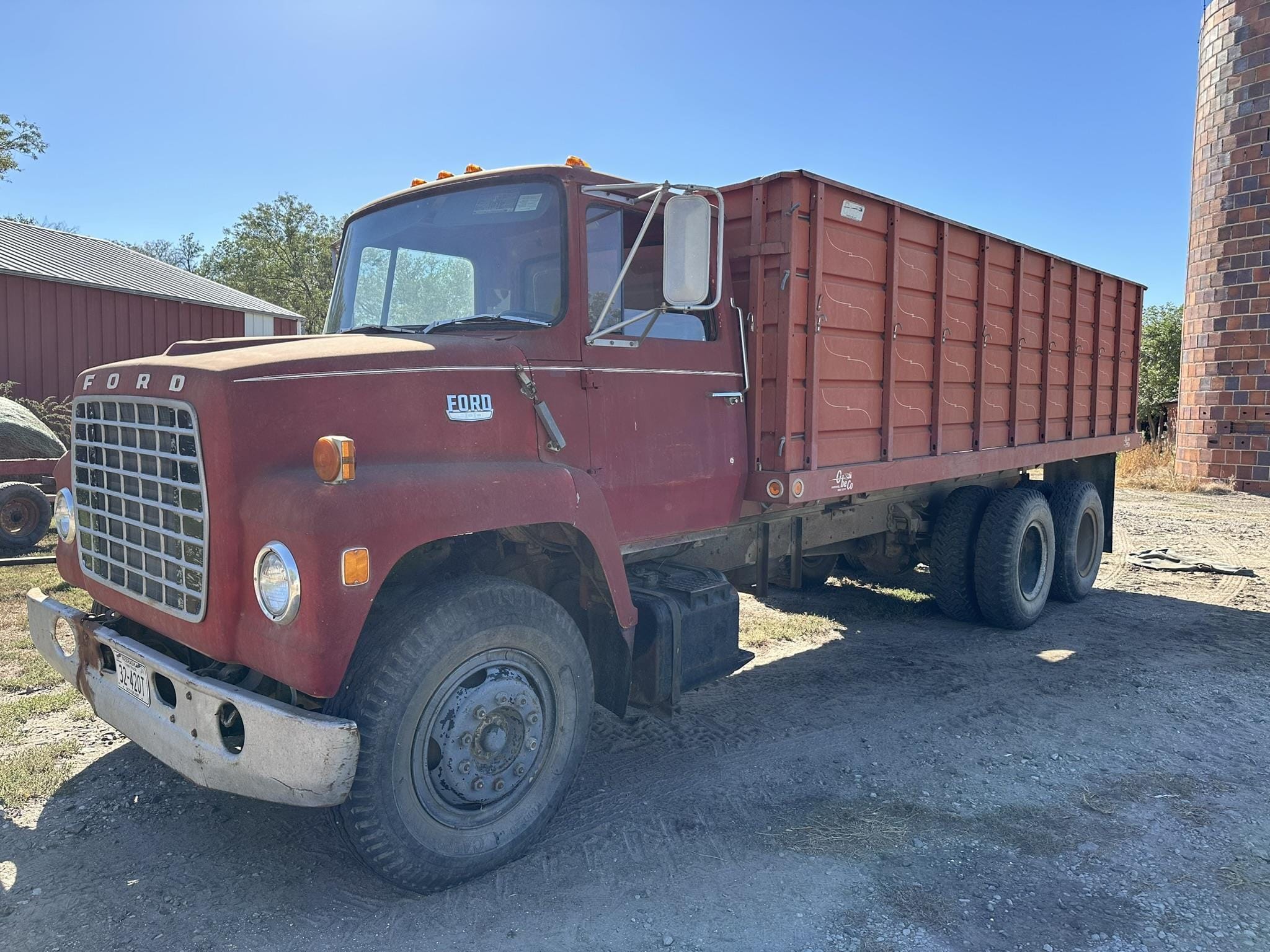 Main image Ford 900