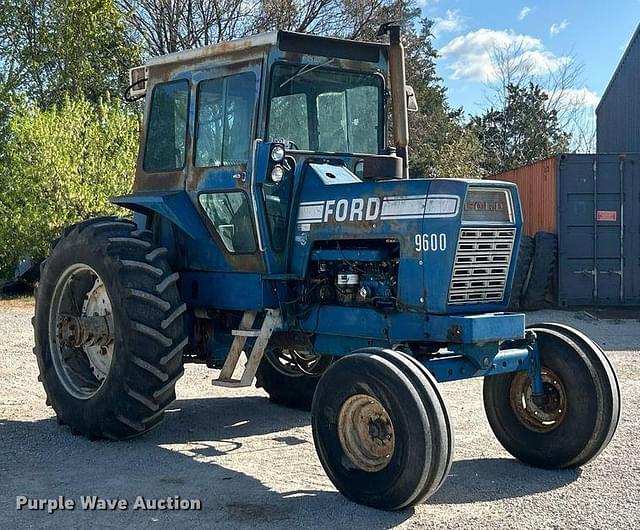 Image of Ford 9600 equipment image 2