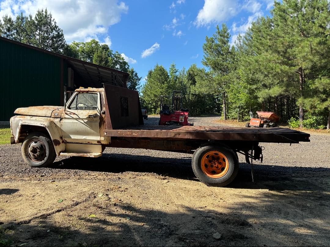 Image of Ford F-500 Primary image