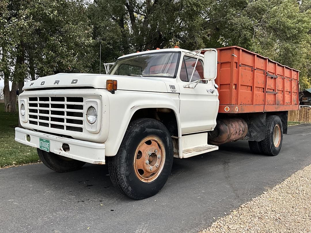 Image of Ford F600 Primary image