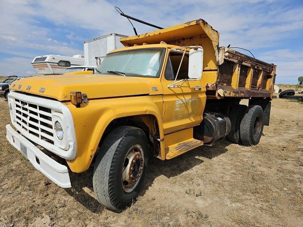 Image of Ford F-750 Primary image