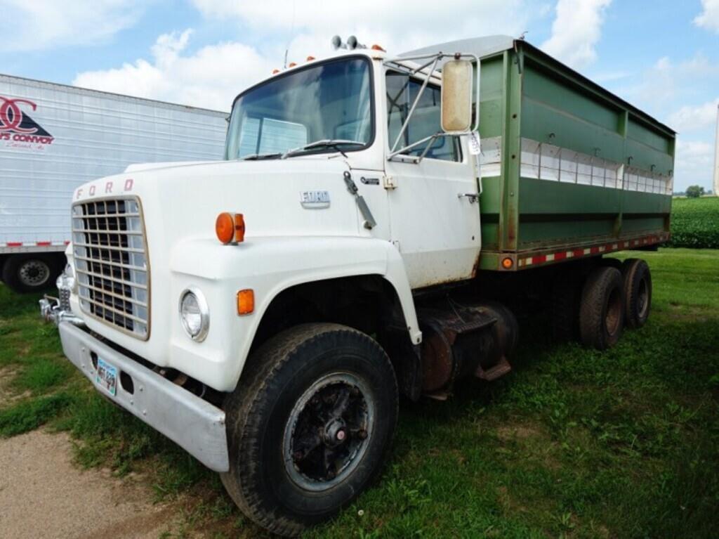 Image of Ford LN900 Primary image