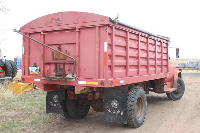 Image of GMC 6000 equipment image 2