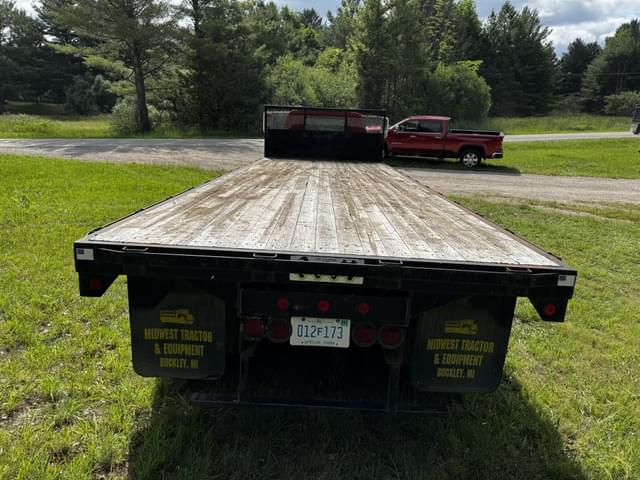 Image of GMC TopKick C6500 equipment image 3