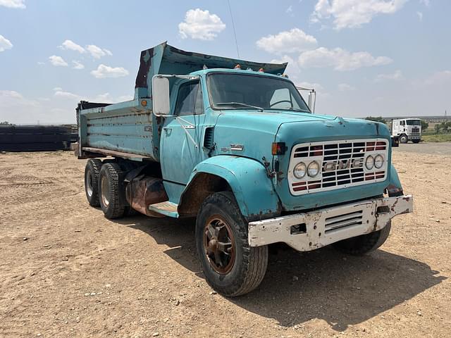 Image of GMC 7500 equipment image 2