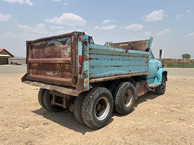 Image of GMC 7500 equipment image 4