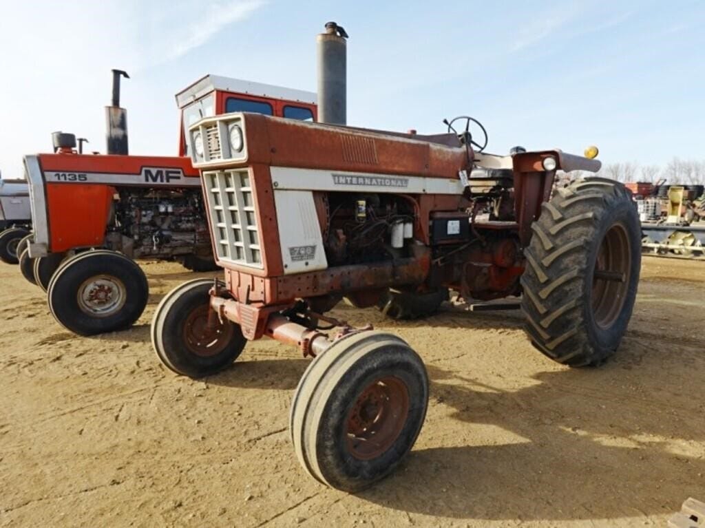 1974 International Harvester 766 Equipment Image0