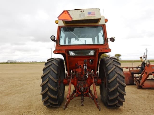 Image of International Harvester 966 equipment image 3