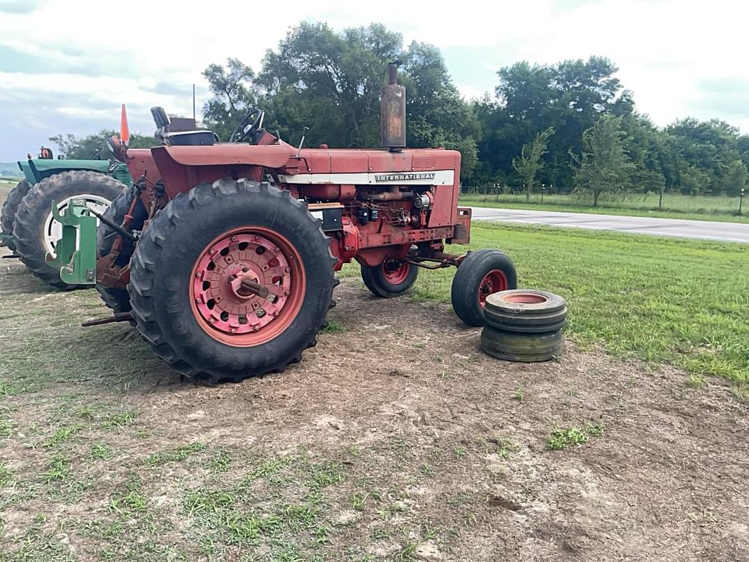 Image of International Harvester 856 Primary image
