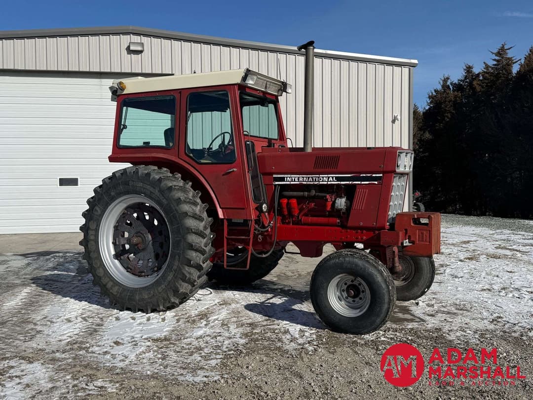 Image of International Harvester 1066 Primary image