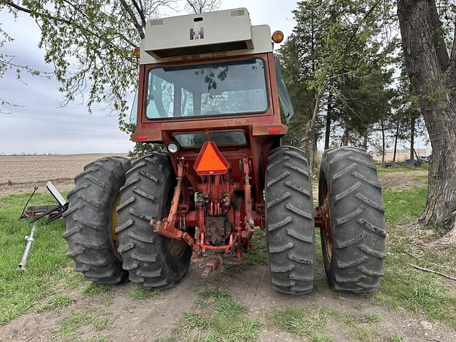 Image of International Harvester 1466 equipment image 3