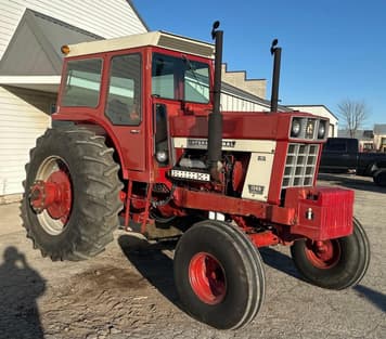 Main image International Harvester 1568