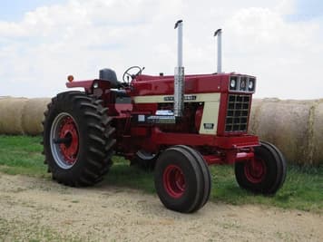 Main image International Harvester 1568