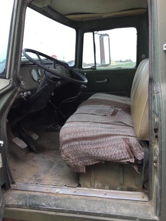 Image of International 1600 equipment image 4