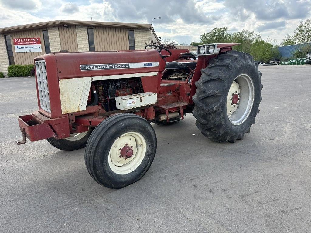 Image of International Harvester 574 Primary image