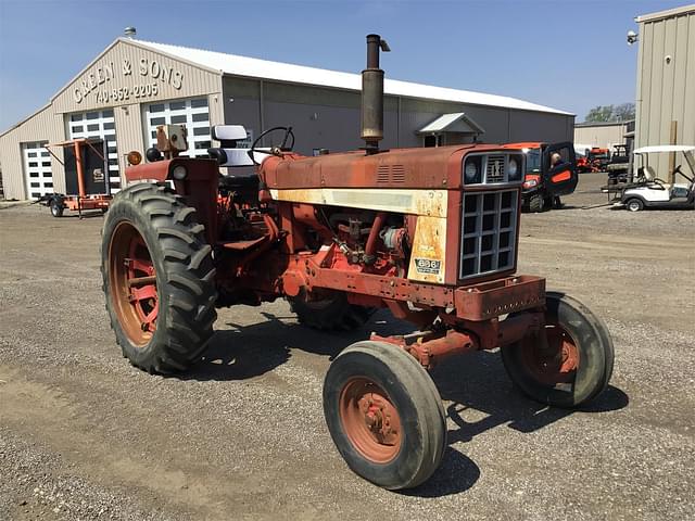 Image of International Harvester 666 equipment image 1