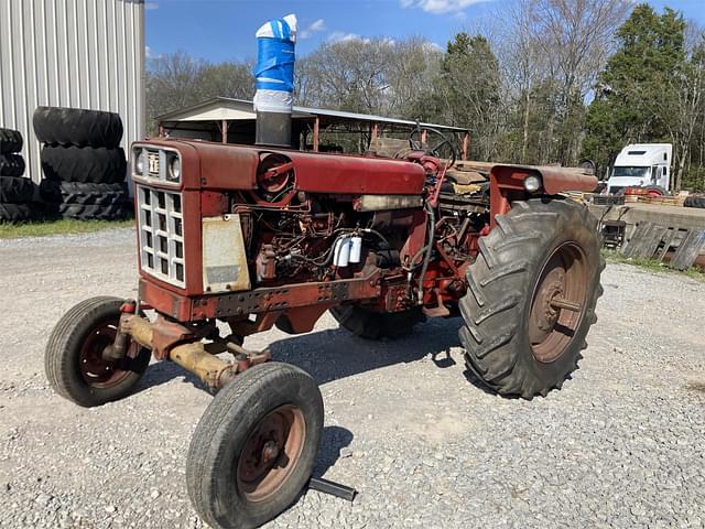 Image of International Harvester 666 equipment image 1