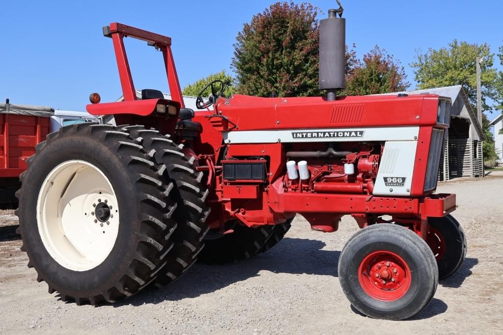 Image of International Harvester 966 Primary image