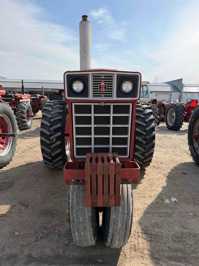 Image of International Harvester 966 equipment image 1