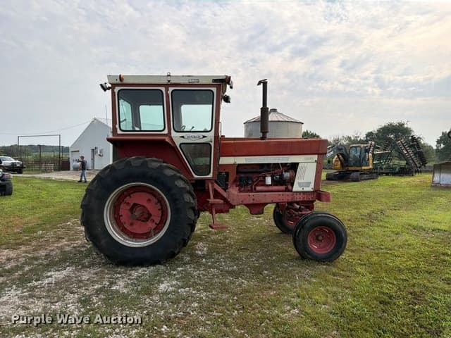 Image of International Harvester 966 equipment image 3