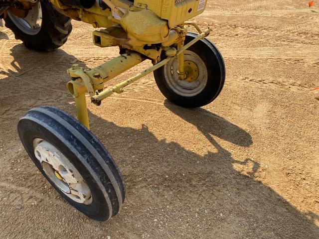 Image of International Harvester Cub equipment image 4