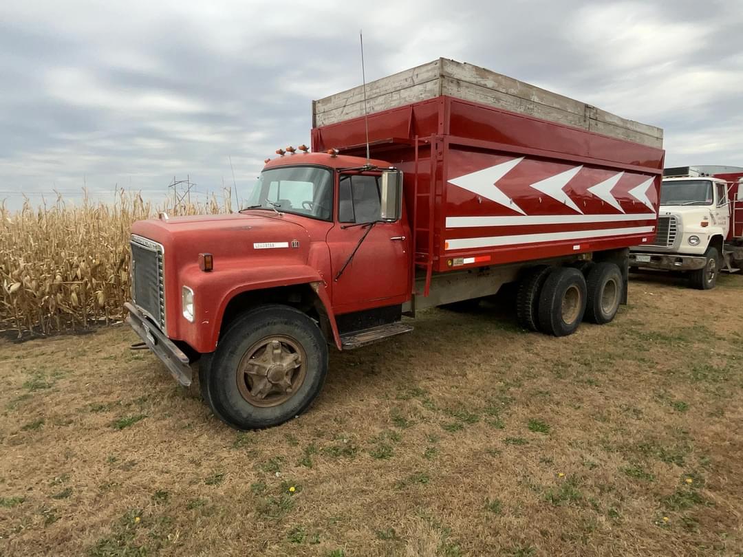 Image of International F1800 Primary image