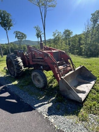 1974 International Harvester 674 Equipment Image0