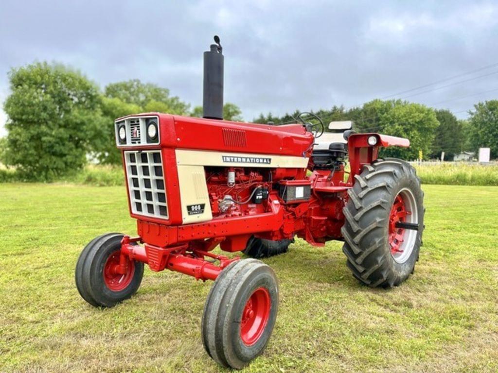 Image of International Harvester 966 Primary image