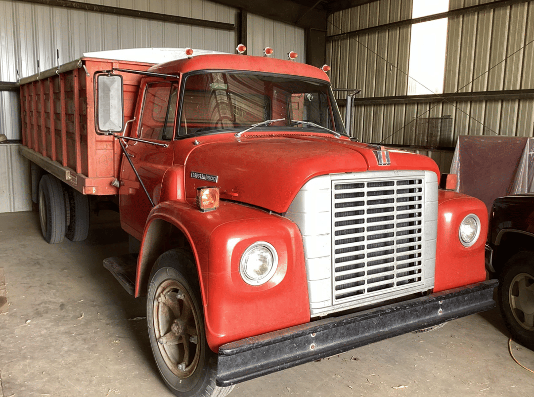 Image of International Loadstar 1600 Primary image