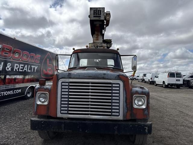Image of International Loadstar equipment image 4