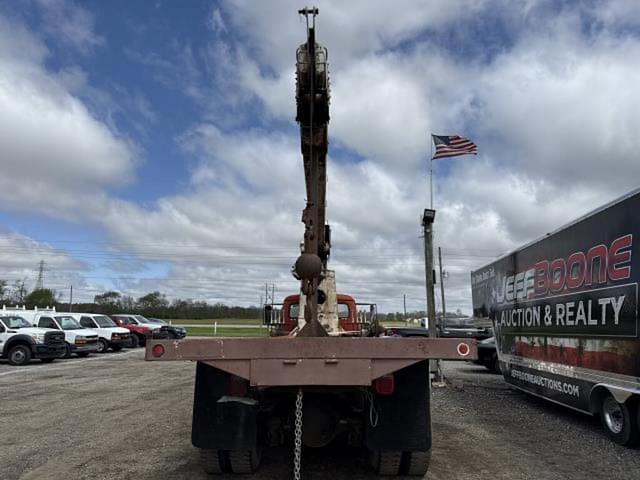 Image of International Loadstar equipment image 2