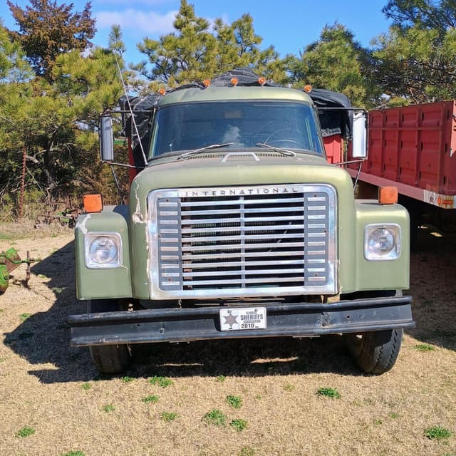 Image of International Loadstar equipment image 1