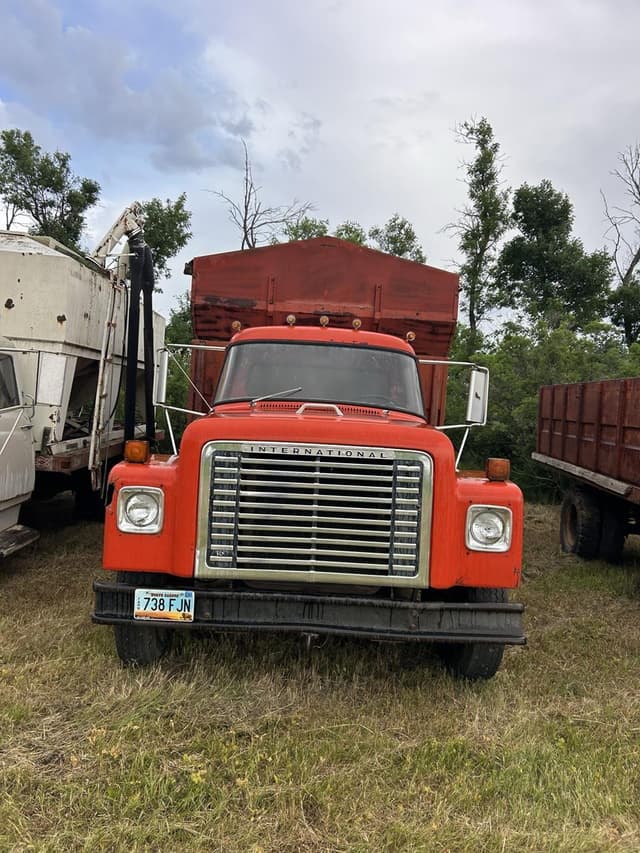 Image of International Loadstar equipment image 1
