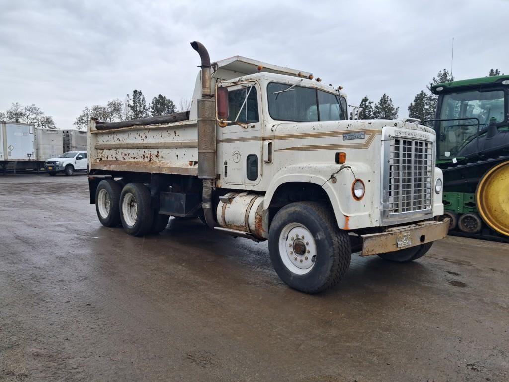 1974 International 4200 Equipment Image0