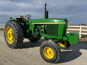Main image John Deere 4230