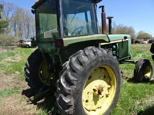 Image of John Deere 4430 equipment image 2