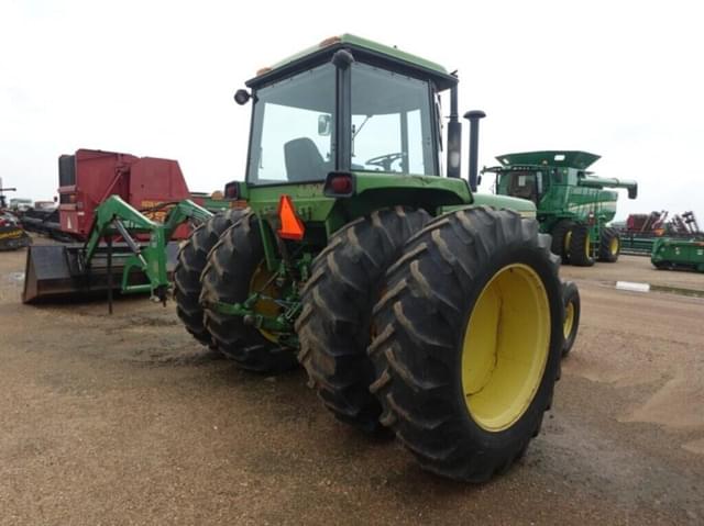 Image of John Deere 4430 equipment image 3