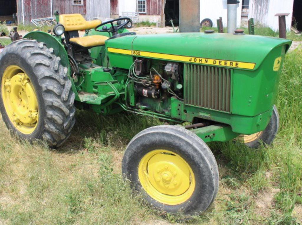 Main image John Deere 830