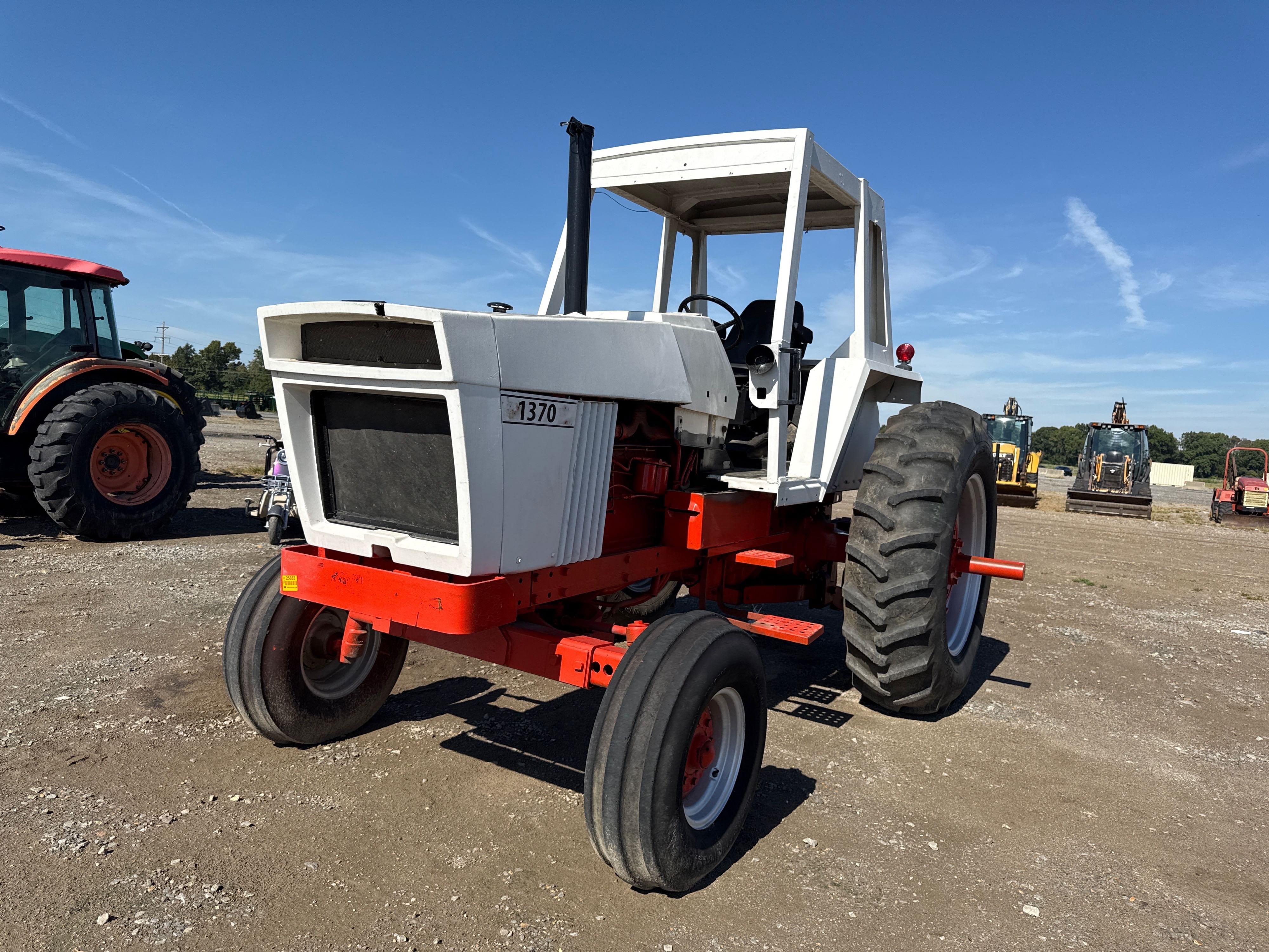 1974 J.I. Case 1370 Equipment Image0