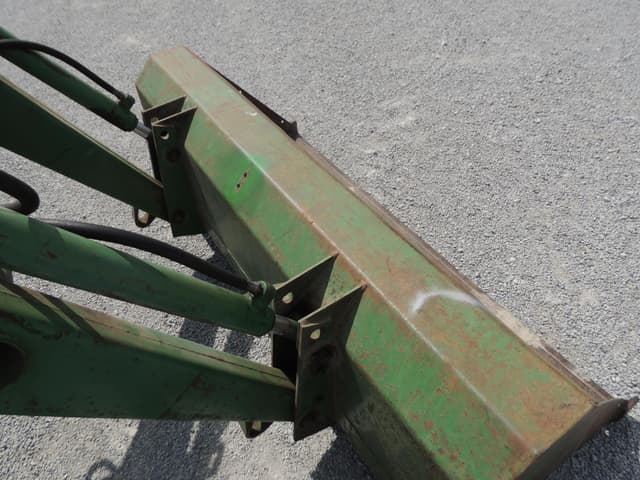 Image of John Deere 1530 equipment image 4