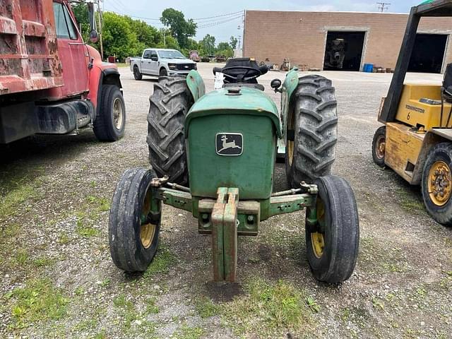 Image of John Deere 1530 equipment image 4