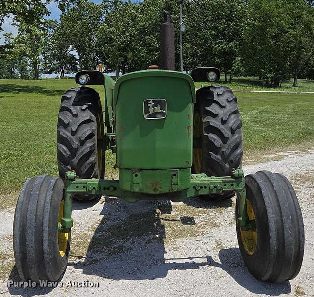 Image of John Deere 2030 equipment image 1