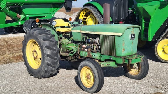 1974 John Deere 2630 Equipment Image0