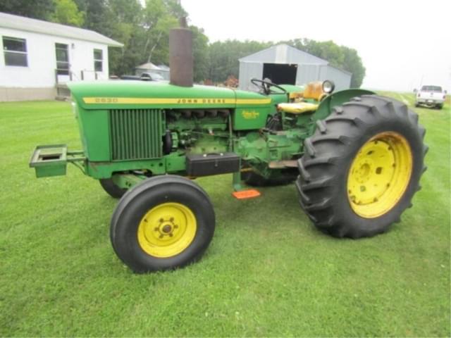 Image of John Deere 2630 equipment image 2