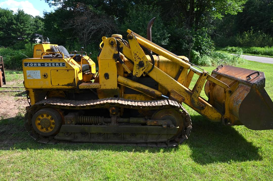 Image of John Deere 350B Primary image