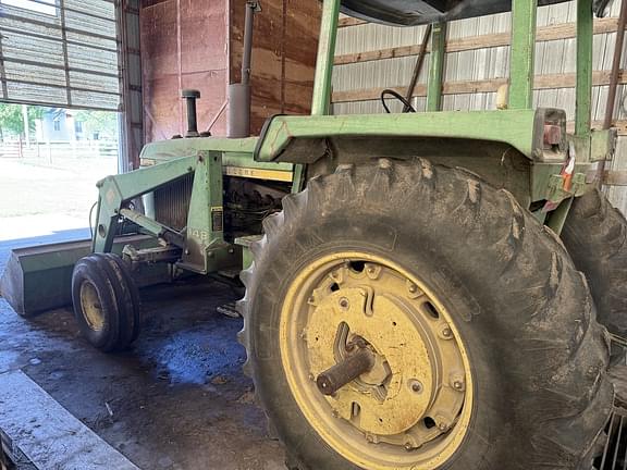 Image of John Deere 4030 equipment image 2