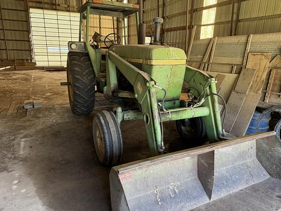Image of John Deere 4030 equipment image 1