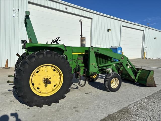 Image of John Deere 4030 equipment image 3