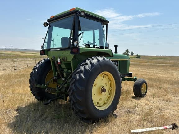 Image of John Deere 4230 equipment image 3