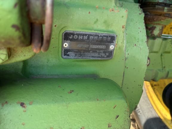 Image of John Deere 4230 equipment image 4